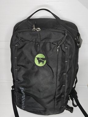 Patagonia Tres Pack 25L Black Backpack – Beyond Meat Logo Laptop Travel Bag